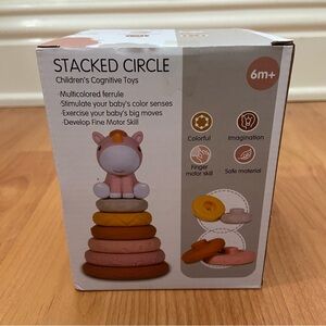 NWOT Nueplay Stacked Circle Stacking Toys 6m+